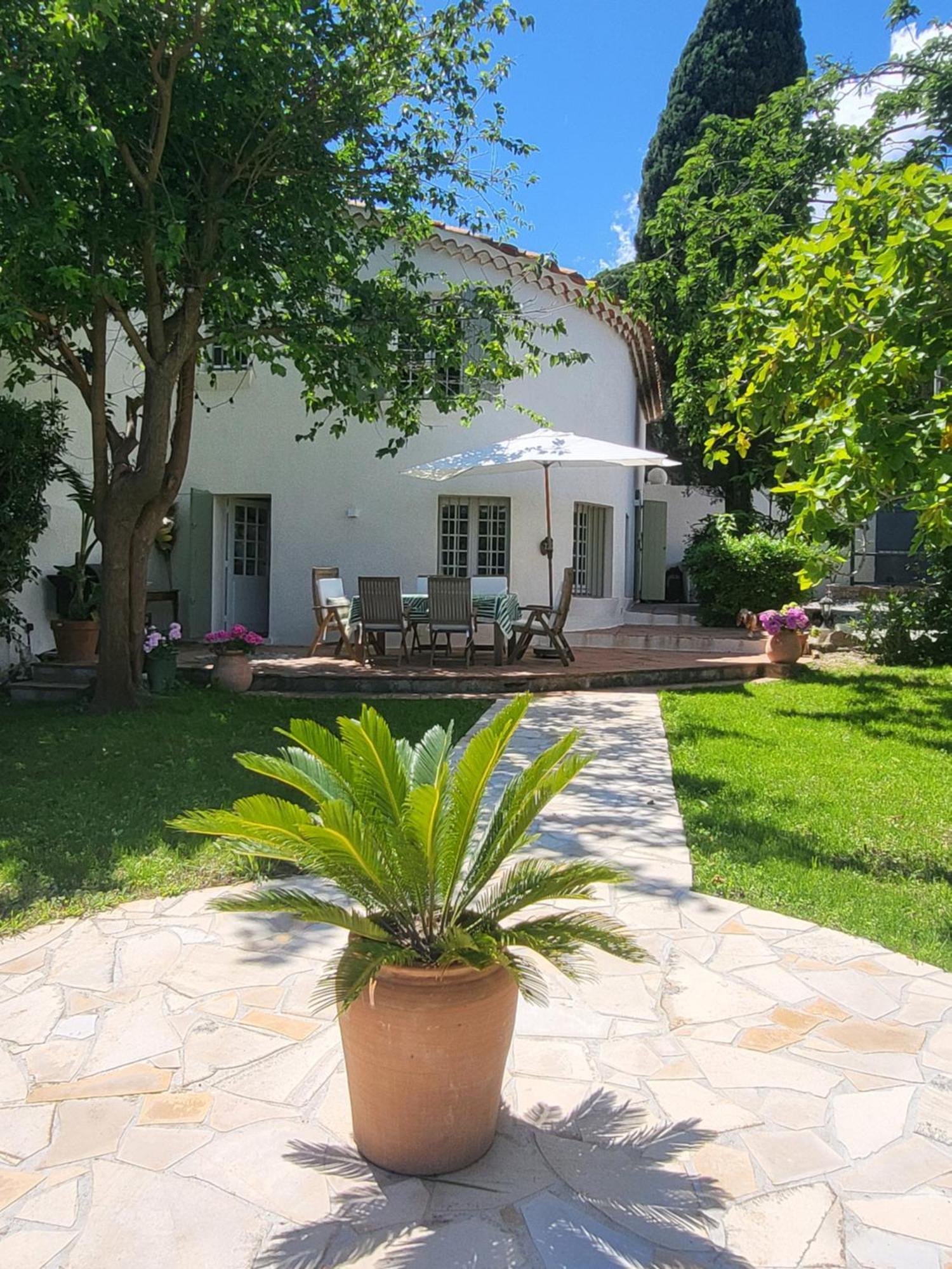 Villa Maison Fruitier With Pool At 15M From The Beach In Sainte-Maxime Extérieur photo